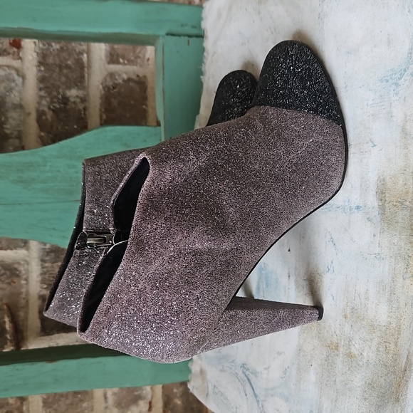 Vince Camuto Amoby 2 Urban Glitter Leather Booties - Picture 3 of 7